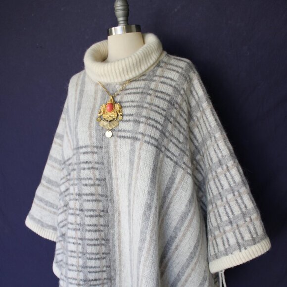 ICEWARE Vintage wool ponco cape jacket shawl aztec Fair Isles Icelandic Nordic - Picture 8 of 10